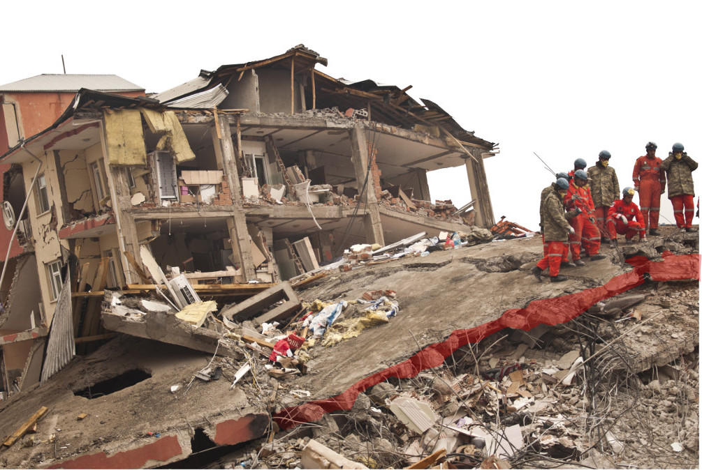 Courtesy: Foto, Idris Bedirhanoglu (Van Earthquake, Turkey), 2011 (edited S. Schüffler)